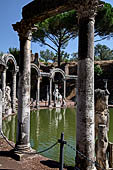 Villa Adriana - Canopo e Serapeo, uno dei complessi pi originali e spettacolari della villa.